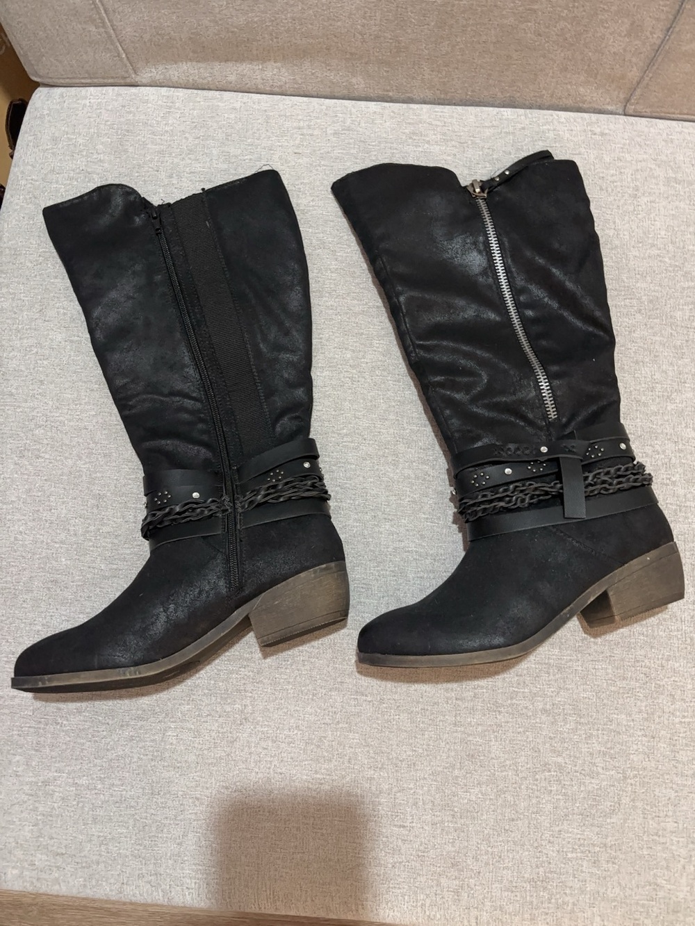 Kohl's Black Mid-Calf Heeled Boots with Chain Strap Detail
